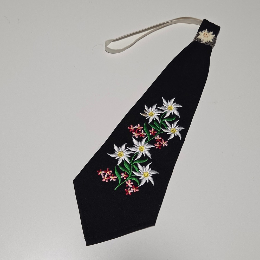 Ernst Licht Trachten Edelweiss Embroidered Tie Set Edelweiss Slide Clip Ring